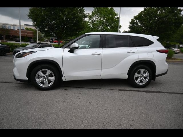 2022 Toyota Highlander L