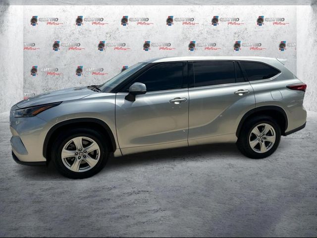 2022 Toyota Highlander L