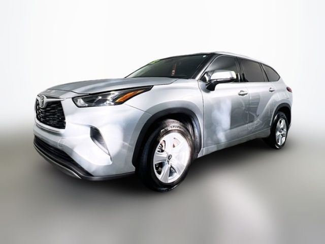 2022 Toyota Highlander L