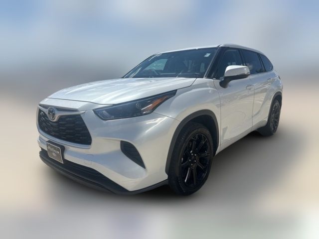 2022 Toyota Highlander L