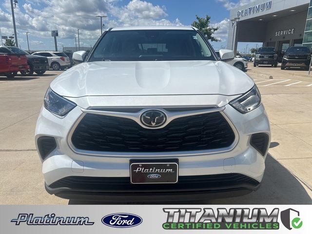 2022 Toyota Highlander L