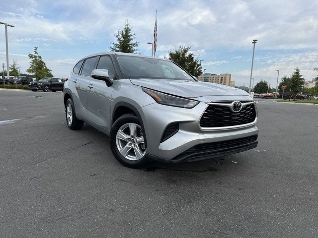 2022 Toyota Highlander L