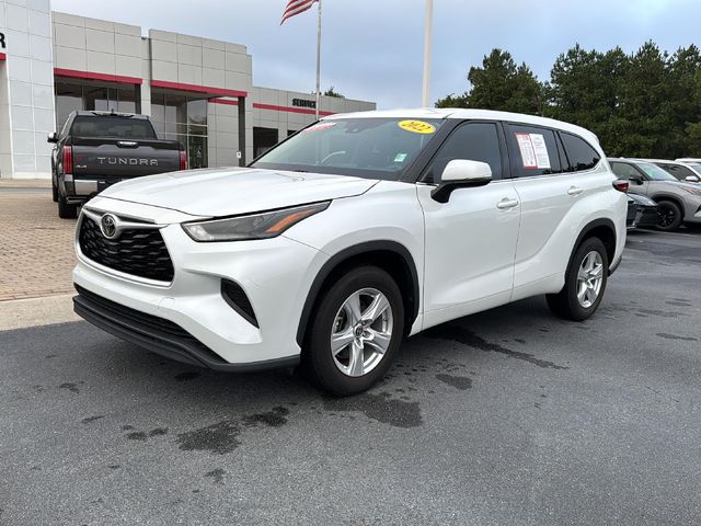 2022 Toyota Highlander L