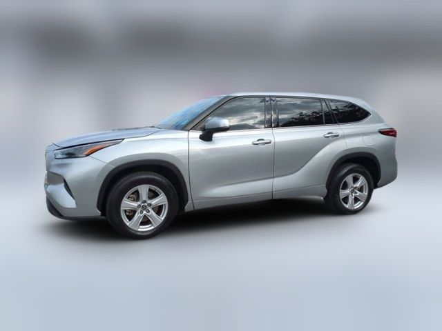 2022 Toyota Highlander L