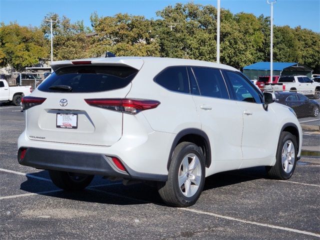 2022 Toyota Highlander L