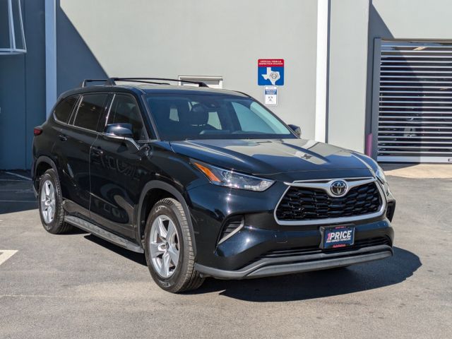 2022 Toyota Highlander L