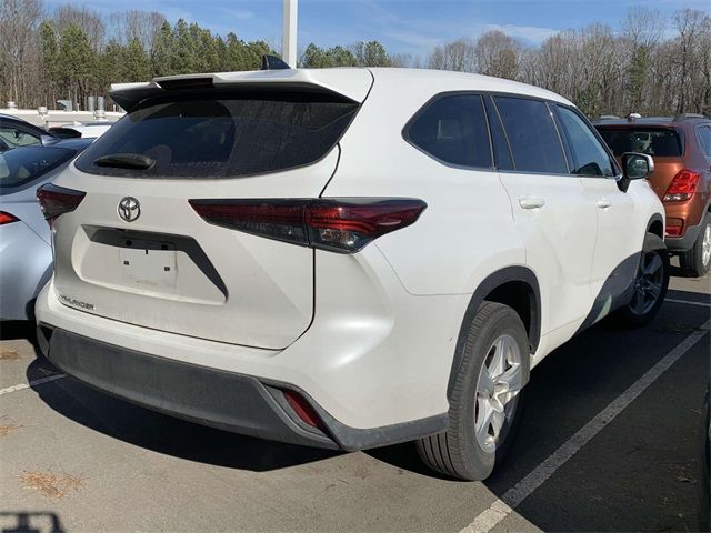 2022 Toyota Highlander L