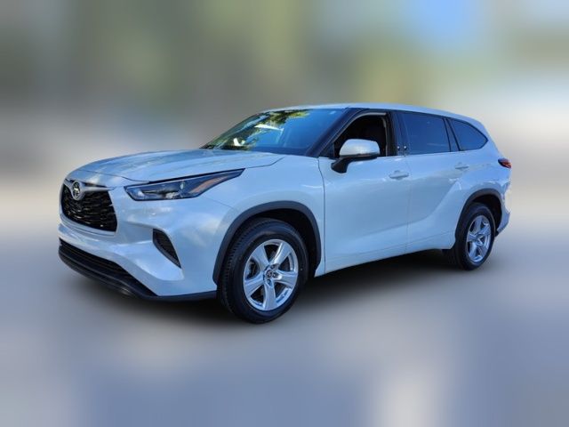 2022 Toyota Highlander L