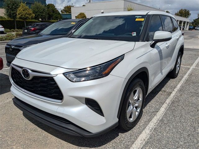 2022 Toyota Highlander L