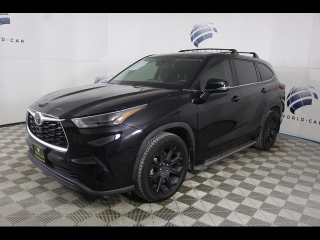 2022 Toyota Highlander L