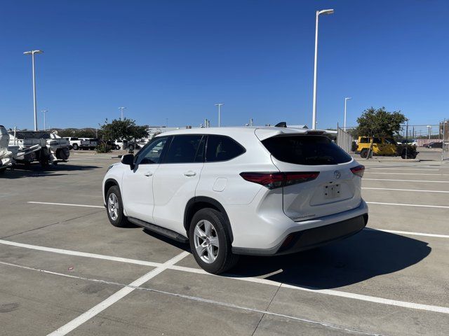 2022 Toyota Highlander L