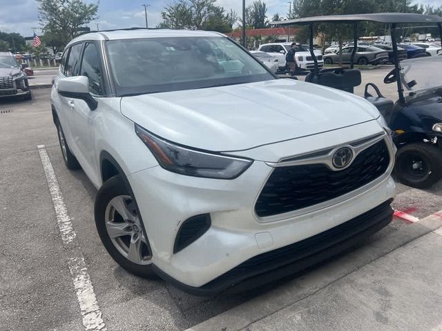 2022 Toyota Highlander L