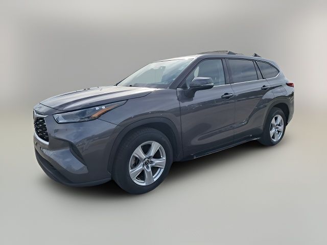 2022 Toyota Highlander L