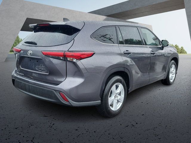 2022 Toyota Highlander L