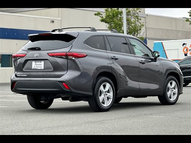 2022 Toyota Highlander L