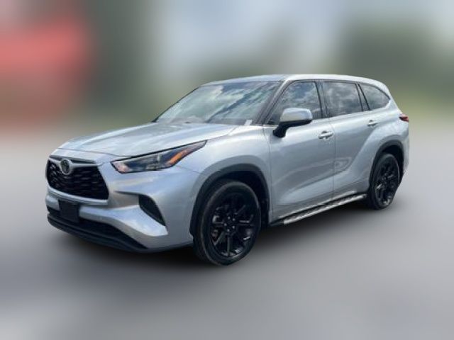 2022 Toyota Highlander L