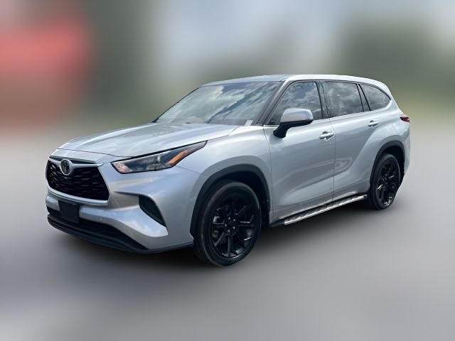 2022 Toyota Highlander L