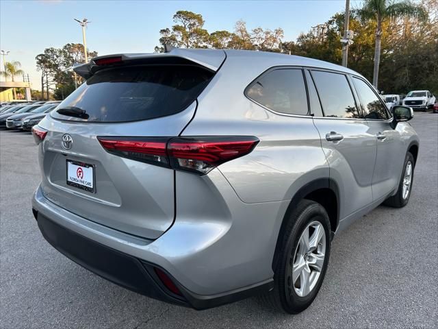 2022 Toyota Highlander L