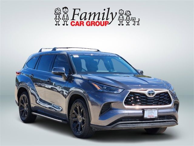 2022 Toyota Highlander L