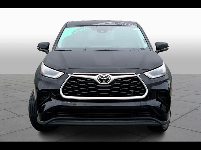 2022 Toyota Highlander L