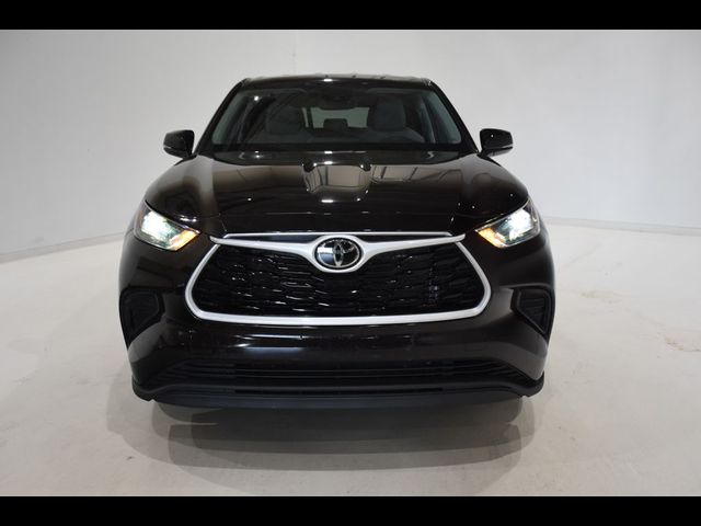 2022 Toyota Highlander L