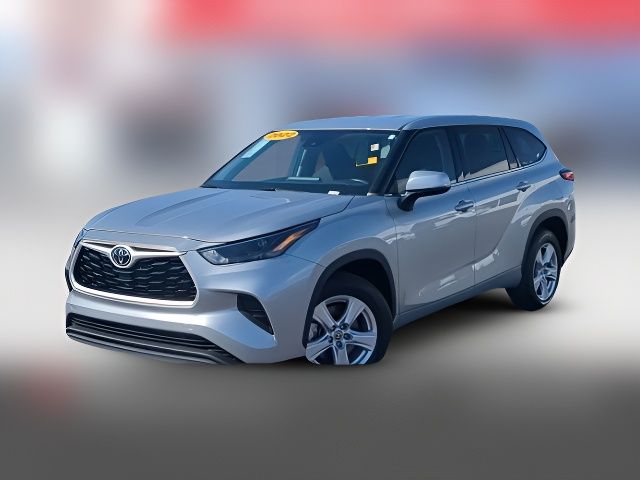 2022 Toyota Highlander L