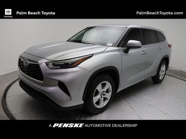 2022 Toyota Highlander L