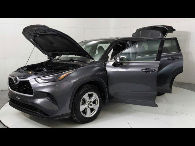 2022 Toyota Highlander L