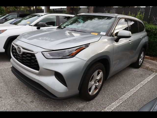 2022 Toyota Highlander L