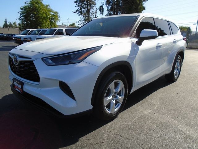 2022 Toyota Highlander L