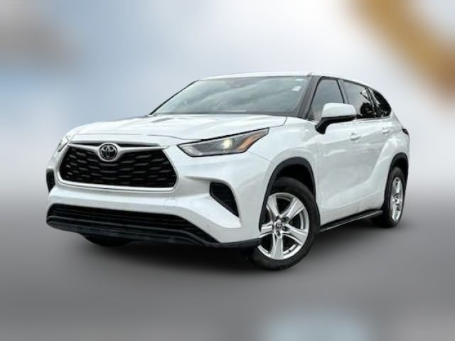 2022 Toyota Highlander L