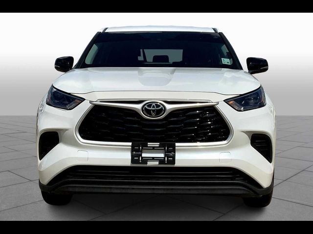 2022 Toyota Highlander L