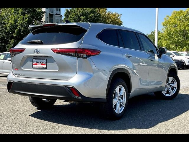 2022 Toyota Highlander L