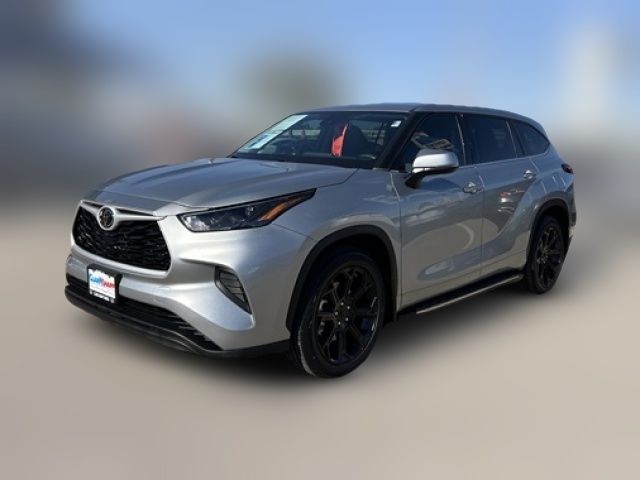 2022 Toyota Highlander L