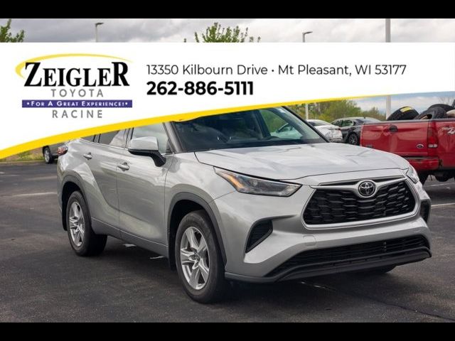 2022 Toyota Highlander L