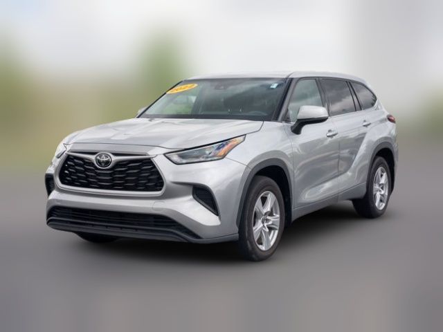 2022 Toyota Highlander L