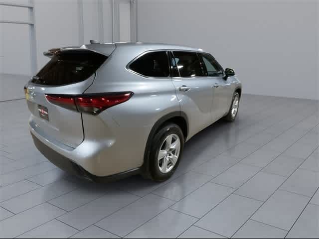 2022 Toyota Highlander L