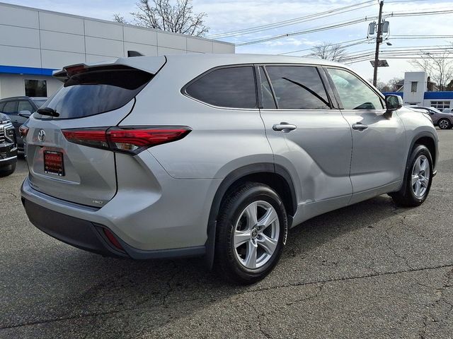 2022 Toyota Highlander L