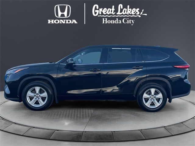 2022 Toyota Highlander L