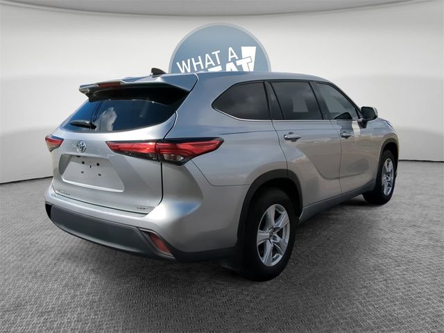 2022 Toyota Highlander L