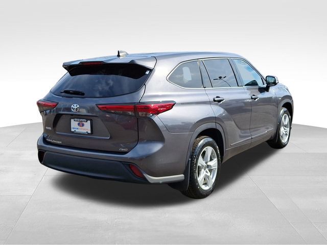 2022 Toyota Highlander L