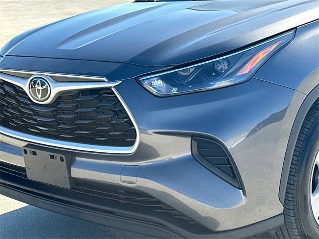 2022 Toyota Highlander L