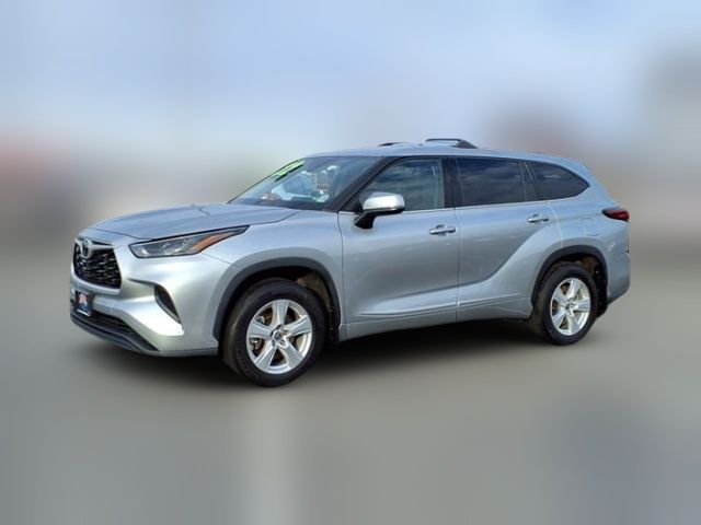 2022 Toyota Highlander L