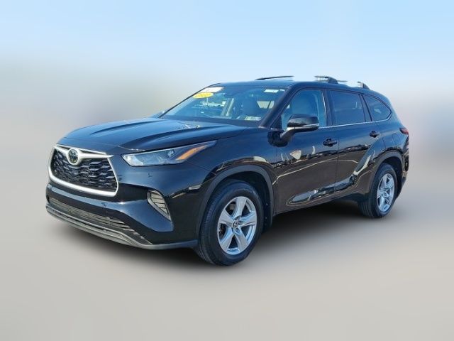 2022 Toyota Highlander L