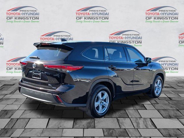 2022 Toyota Highlander L