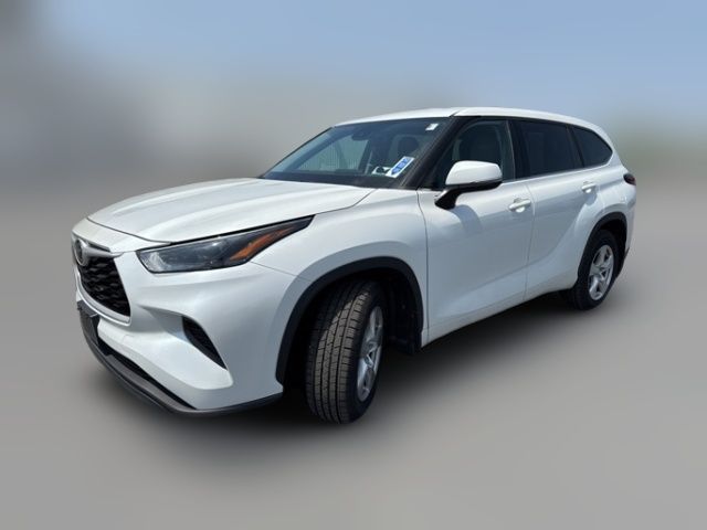 2022 Toyota Highlander L