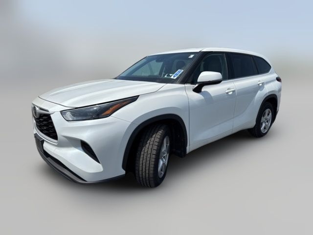 2022 Toyota Highlander L