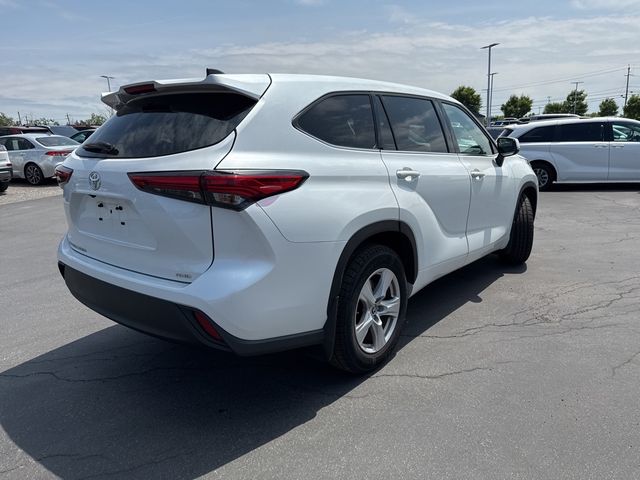 2022 Toyota Highlander L