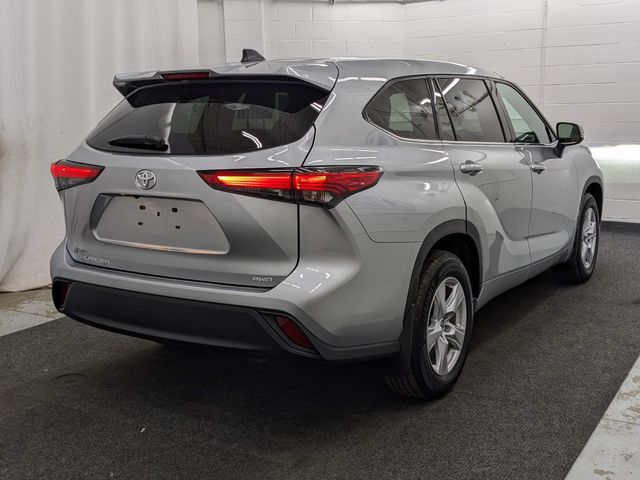 2022 Toyota Highlander L