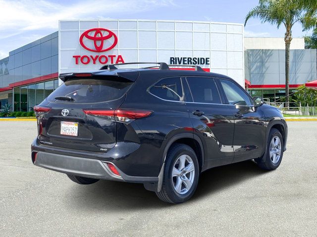 2022 Toyota Highlander L